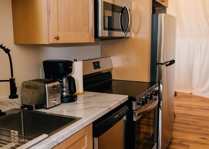 Total Ranch Retreat- 3 Separate Units, 2 Rv Sites Resort *